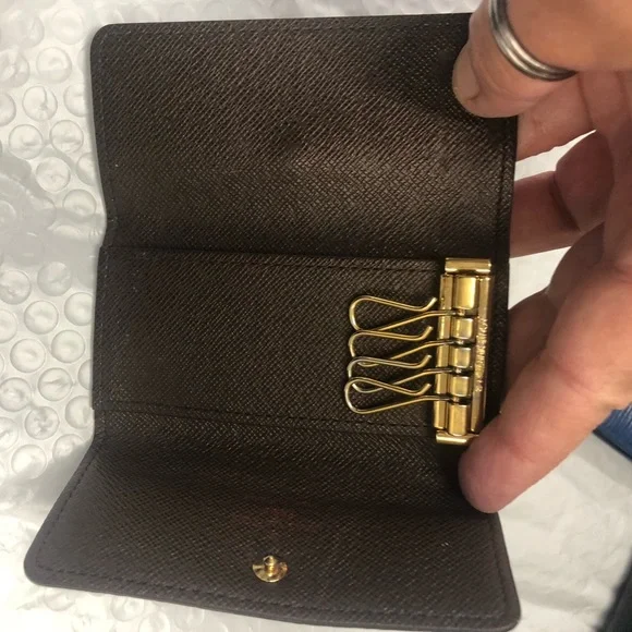LV Damier key case in excellent condition - Picture 11 of 13